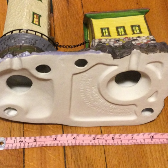 Vintage Santa’s Workbench knightsbridge Lighthouse - Picture 6 of 13